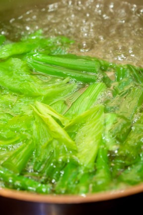 Roasted Asparagus with Pistachio-Basil Pesto-6539