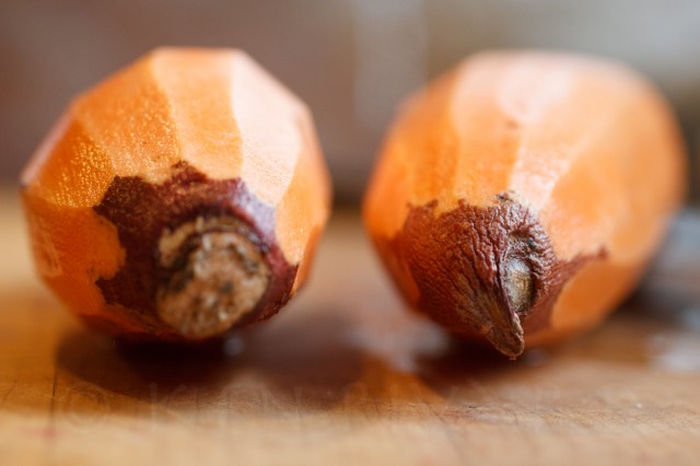 Sweet Potato and Gruyère Pie with Pecans-12762