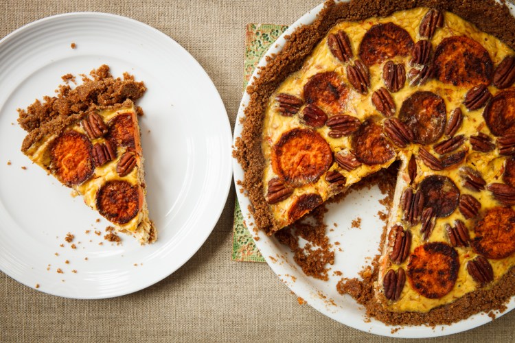 Sweet Potato and Gruyère Pie with Pecans-13168