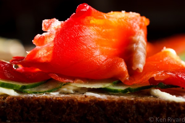 Beet-cured gravlax-8215